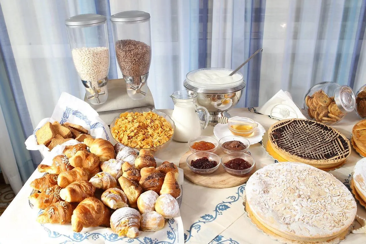 Hotel Dolores Rimini 3*,